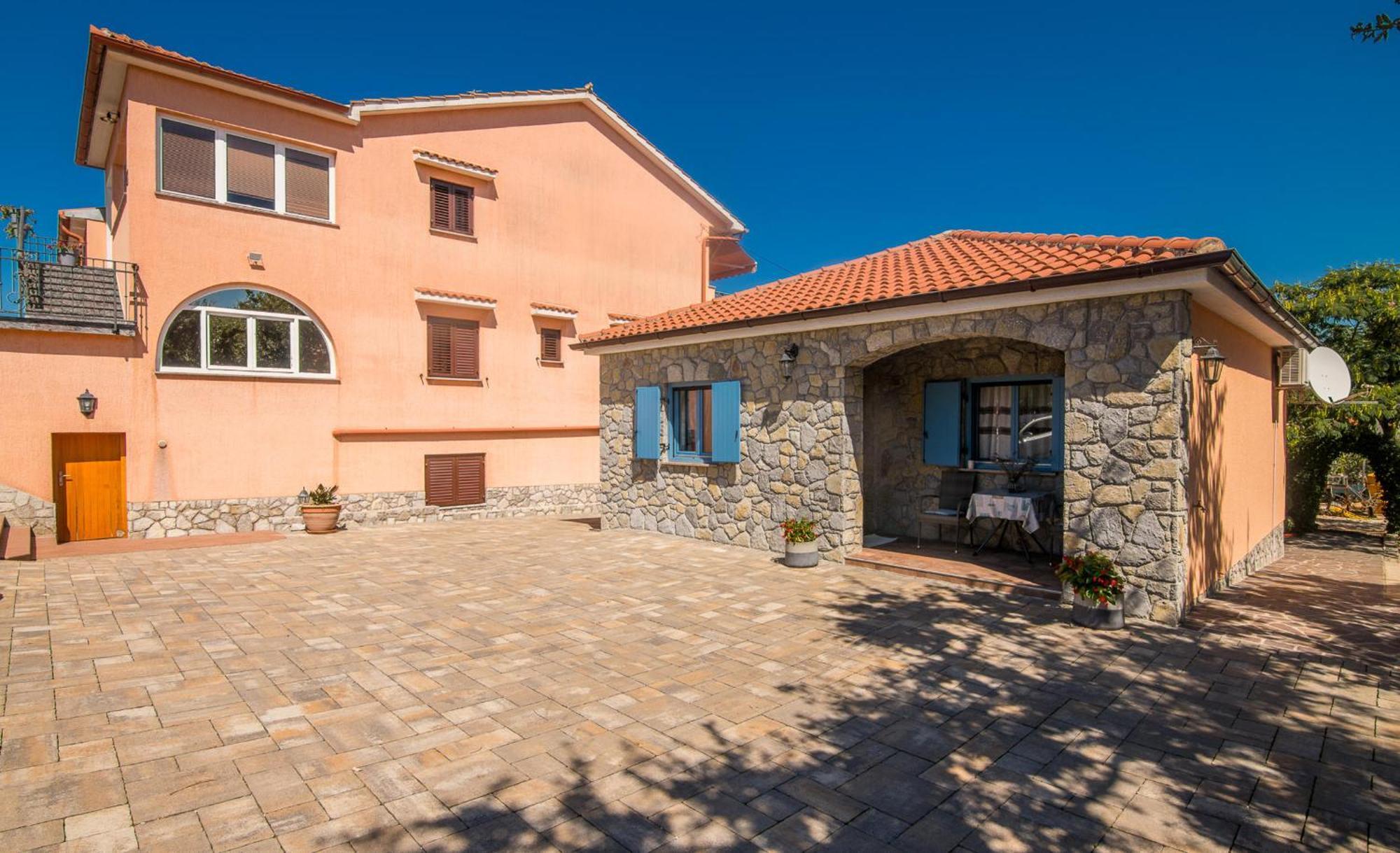 Apartments Prendivoj มาลินสกา ภายนอก รูปภาพ